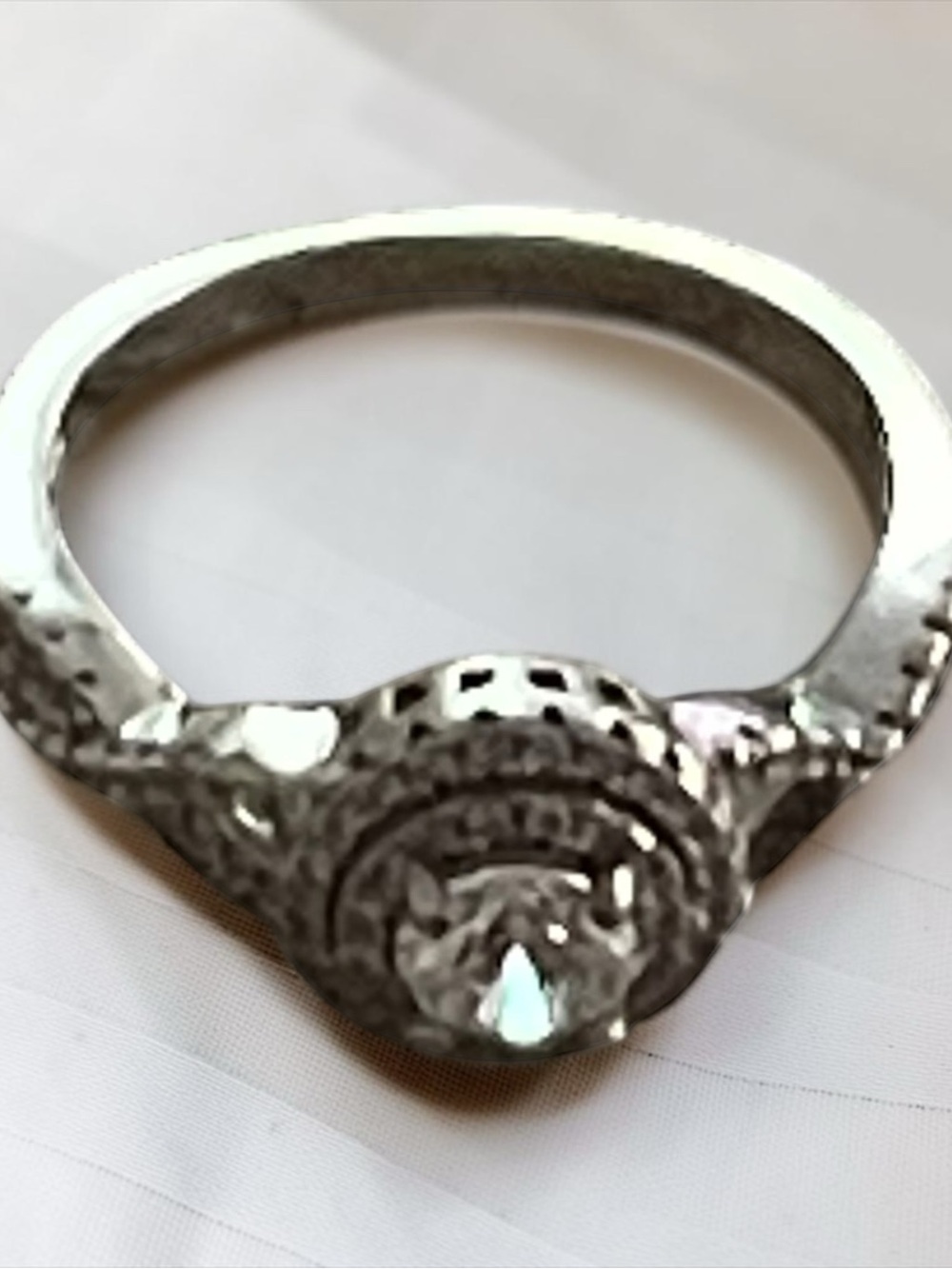 Vintage Sterling Silver Floral Halo Ring with Central Stone - Picture 2 of 6